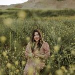 Photo yellow dress